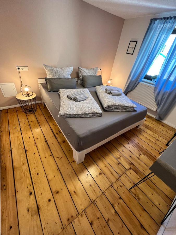 O&W Ferienhaus Mit Pool Naehe Nuerburgring, Аденау Екстериор снимка